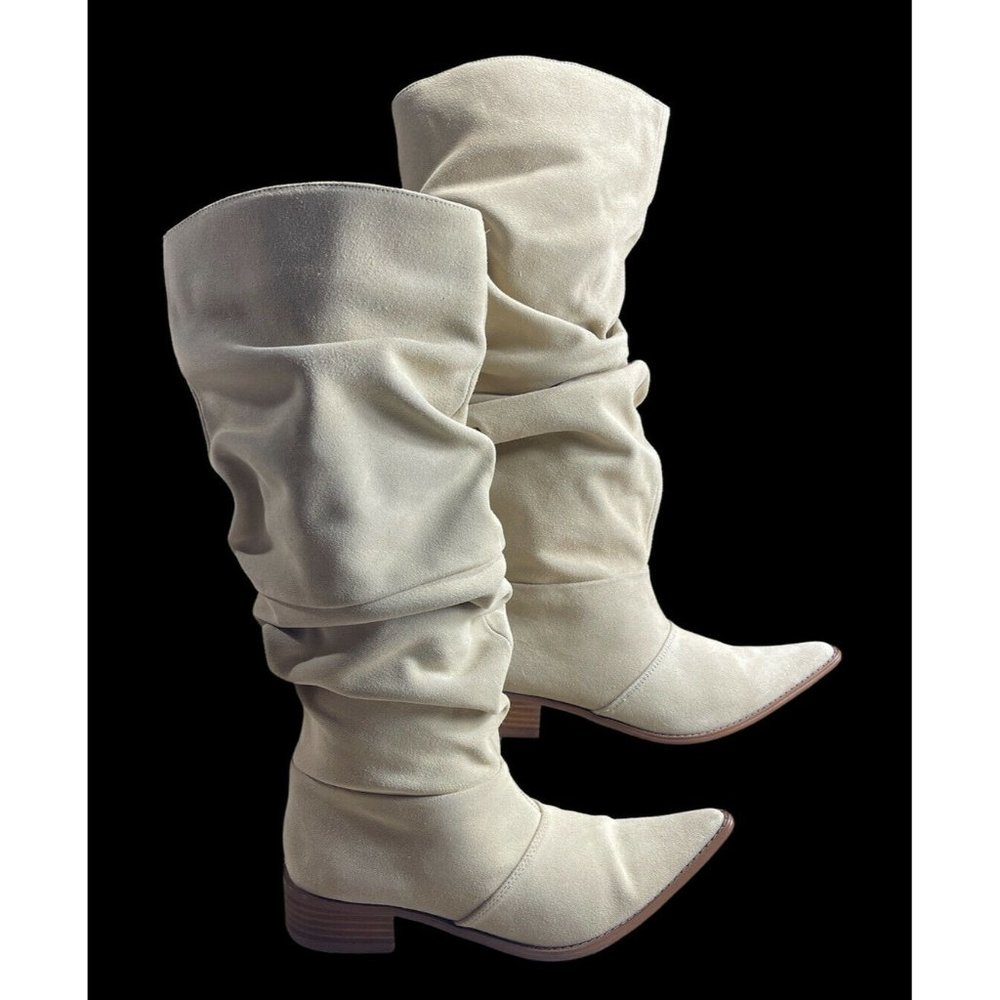 New Women's Chinese Laundry Winner Slough Style Point Toe Beige Boots Size 6 M